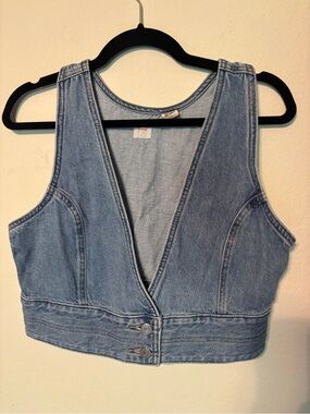 🔥 Levi’s Denim Crop Vest/Halter Top | Size L | Y2K 90s Vibes | Light Wash